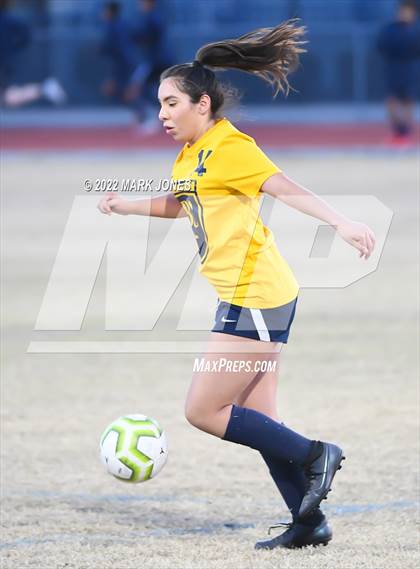 Thumbnail 1 in Yuma Catholic @ Bourgade Catholic photogallery.