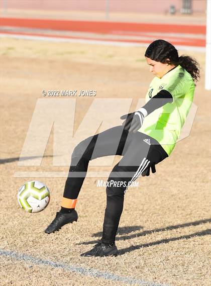 Thumbnail 2 in Yuma Catholic @ Bourgade Catholic photogallery.