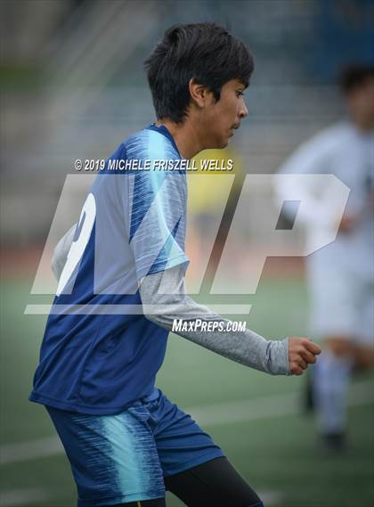 Thumbnail 2 in Madison vs. Steele Canyon (Grossmont Holiday Tournament) photogallery.