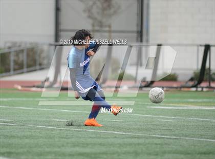 Thumbnail 2 in Madison vs. Steele Canyon (Grossmont Holiday Tournament) photogallery.