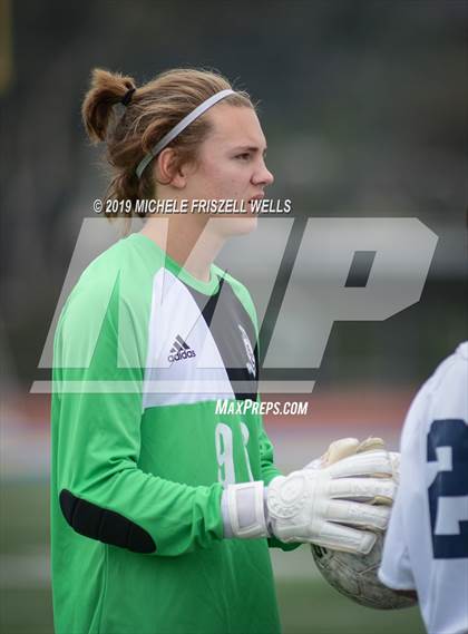 Thumbnail 2 in Madison vs. Steele Canyon (Grossmont Holiday Tournament) photogallery.