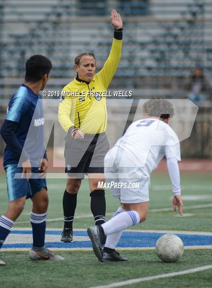 Thumbnail 3 in Madison vs. Steele Canyon (Grossmont Holiday Tournament) photogallery.
