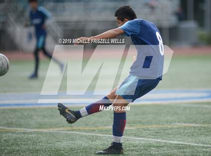 Thumbnail 2 in Madison vs. Steele Canyon (Grossmont Holiday Tournament) photogallery.