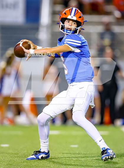 Thumbnail 1 in Conroe vs Grand Oaks photogallery.