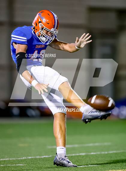 Thumbnail 2 in Conroe vs Grand Oaks photogallery.