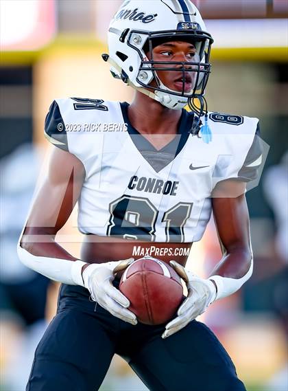 Thumbnail 3 in Conroe vs Grand Oaks photogallery.