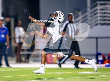 Thumbnail 2 in Conroe vs Grand Oaks photogallery.