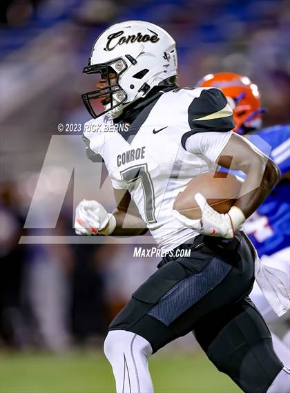 Thumbnail 2 in Conroe vs Grand Oaks photogallery.