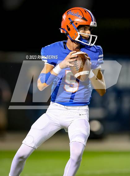 Thumbnail 3 in Conroe vs Grand Oaks photogallery.