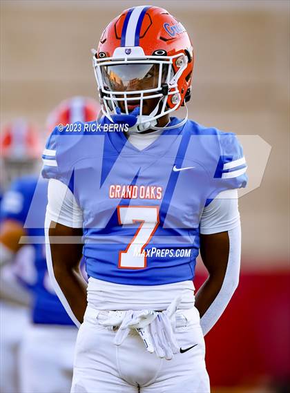 Thumbnail 3 in Conroe vs Grand Oaks photogallery.