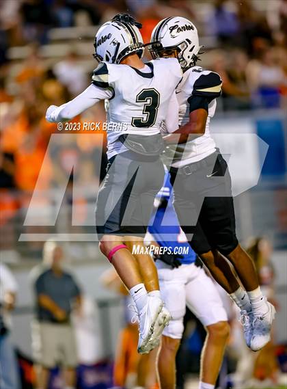 Thumbnail 2 in Conroe vs Grand Oaks photogallery.