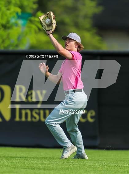 Thumbnail 2 in Lincoln vs. Hilliard Darby (OHSAA Division I District Final) photogallery.