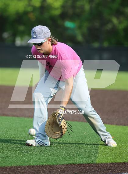Thumbnail 1 in Lincoln vs. Hilliard Darby (OHSAA Division I District Final) photogallery.