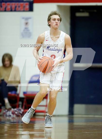 Thumbnail 1 in Azle vs Grapevine photogallery.