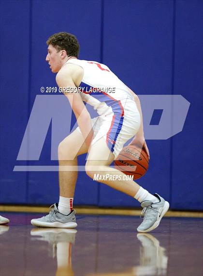 Thumbnail 3 in Azle vs Grapevine photogallery.