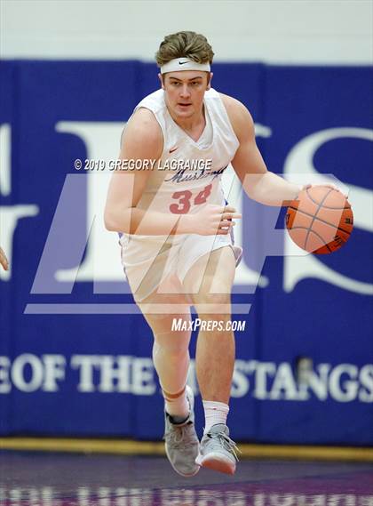 Thumbnail 1 in Azle vs Grapevine photogallery.