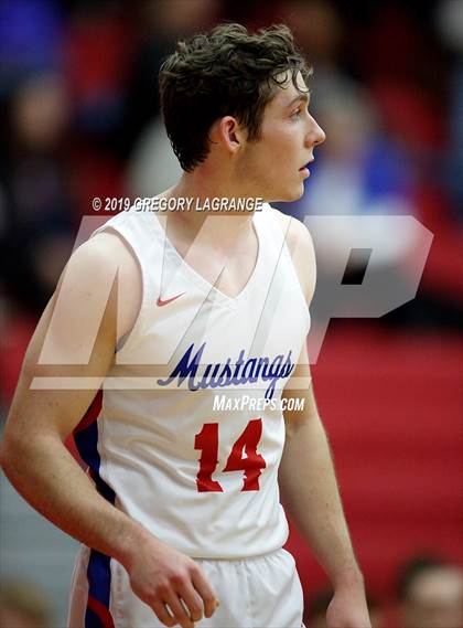 Thumbnail 3 in Azle vs Grapevine photogallery.