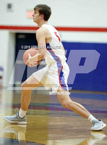 Thumbnail 2 in Azle vs Grapevine photogallery.