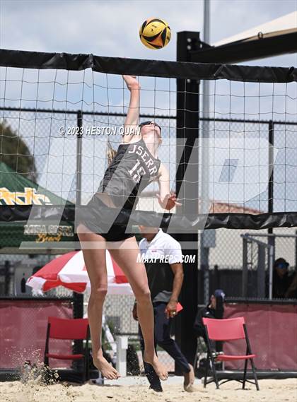 Thumbnail 1 in JSerra Catholic vs. Redondo Union (CIF-SS D1 Semi-Final) photogallery.