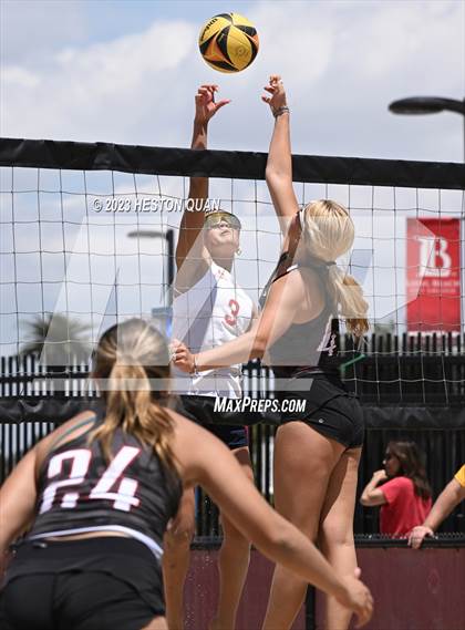 Thumbnail 3 in JSerra Catholic vs. Redondo Union (CIF-SS D1 Semi-Final) photogallery.