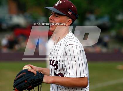 Thumbnail 2 in Hatton @ Thorsby (AHSAA 2A Round Two Playoff) photogallery.