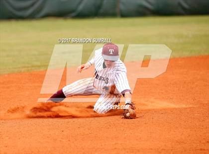 Thumbnail 3 in Hatton @ Thorsby (AHSAA 2A Round Two Playoff) photogallery.