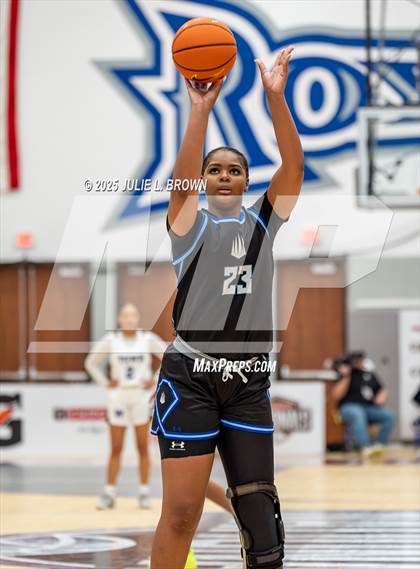 Thumbnail 3 in IMG Academy vs Westtown (Chipotle Nationals Semifinal) photogallery.