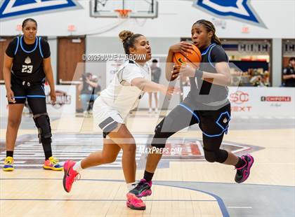Thumbnail 1 in IMG Academy vs Westtown (Chipotle Nationals Semifinal) photogallery.