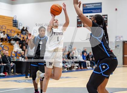 Thumbnail 2 in IMG Academy vs Westtown (Chipotle Nationals Semifinal) photogallery.