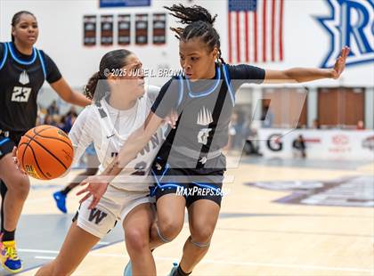 Thumbnail 3 in IMG Academy vs Westtown (Chipotle Nationals Semifinal) photogallery.