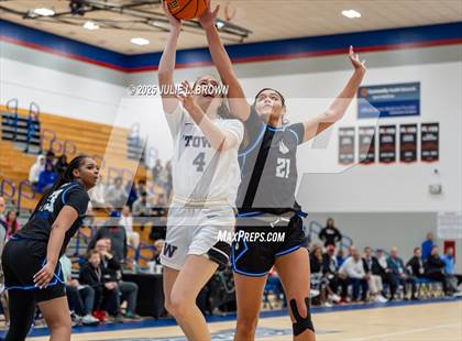 Thumbnail 2 in IMG Academy vs Westtown (Chipotle Nationals Semifinal) photogallery.