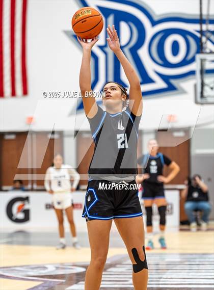 Thumbnail 1 in IMG Academy vs Westtown (Chipotle Nationals Semifinal) photogallery.