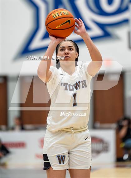 Thumbnail 3 in IMG Academy vs Westtown (Chipotle Nationals Semifinal) photogallery.