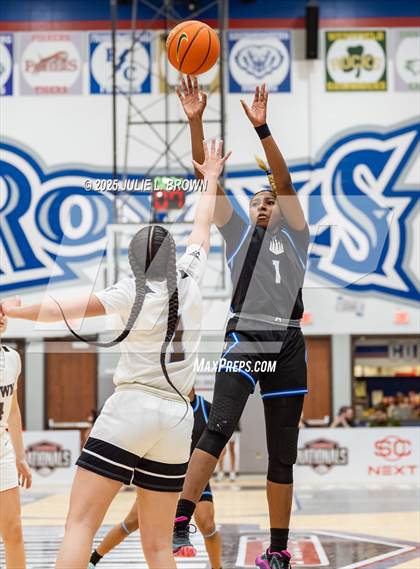 Thumbnail 1 in IMG Academy vs Westtown (Chipotle Nationals Semifinal) photogallery.