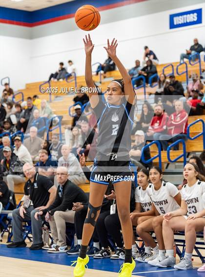 Thumbnail 2 in IMG Academy vs Westtown (Chipotle Nationals Semifinal) photogallery.