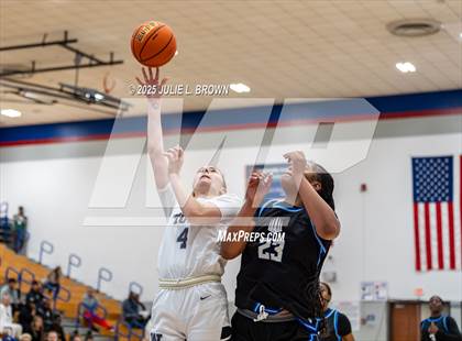 Thumbnail 2 in IMG Academy vs Westtown (Chipotle Nationals Semifinal) photogallery.