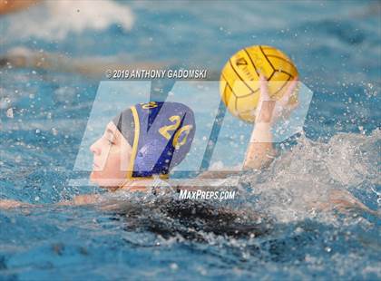Thumbnail 3 in Lake Forest vs Maine East (Windy City Classic - 3rd Place Match) photogallery.