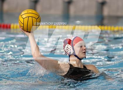 Thumbnail 2 in Lake Forest vs Maine East (Windy City Classic - 3rd Place Match) photogallery.