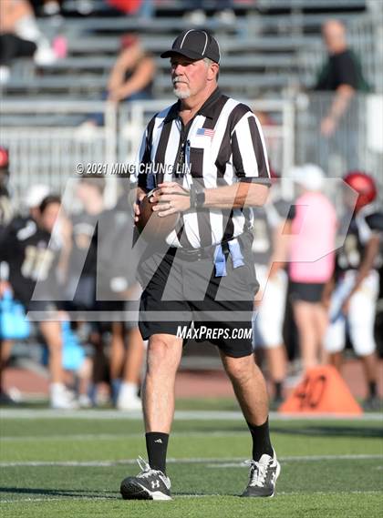 Thumbnail 3 in Orange Lutheran @ JSerra Catholic photogallery.