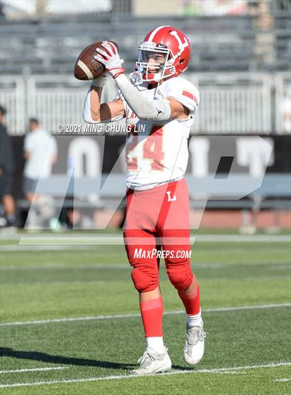 Thumbnail 2 in Orange Lutheran @ JSerra Catholic photogallery.
