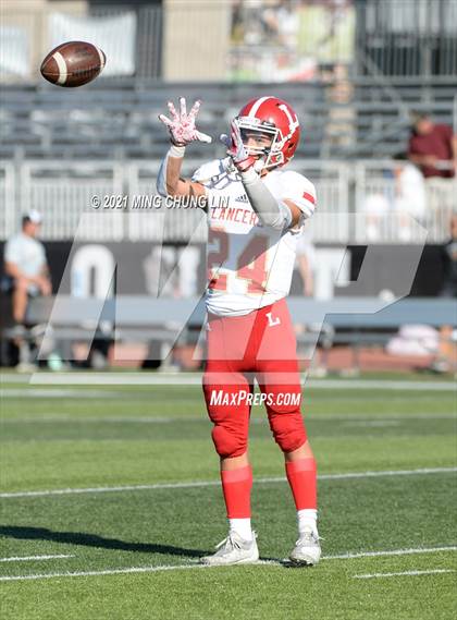 Thumbnail 3 in Orange Lutheran @ JSerra Catholic photogallery.