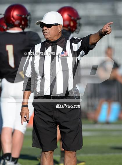 Thumbnail 2 in Orange Lutheran @ JSerra Catholic photogallery.