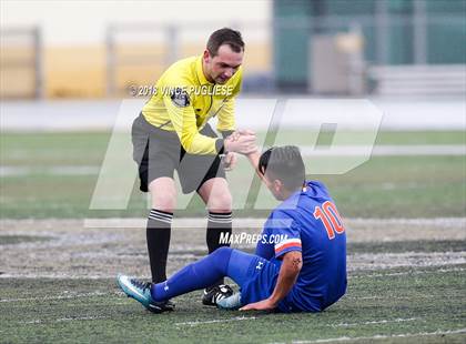 Thumbnail 3 in University vs. San Pedro (CIF LACS D4 Final) photogallery.