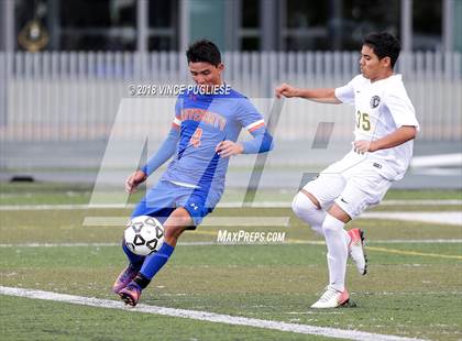 Thumbnail 2 in University vs. San Pedro (CIF LACS D4 Final) photogallery.
