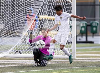 Thumbnail 3 in University vs. San Pedro (CIF LACS D4 Final) photogallery.