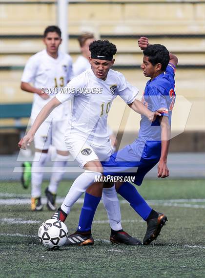 Thumbnail 2 in University vs. San Pedro (CIF LACS D4 Final) photogallery.