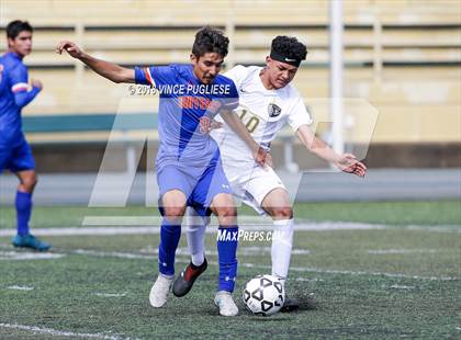 Thumbnail 3 in University vs. San Pedro (CIF LACS D4 Final) photogallery.