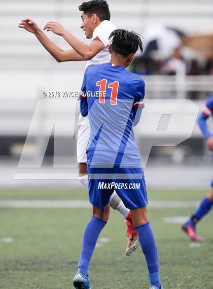 Thumbnail 2 in University vs. San Pedro (CIF LACS D4 Final) photogallery.