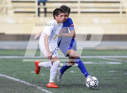 Thumbnail 3 in University vs. San Pedro (CIF LACS D4 Final) photogallery.