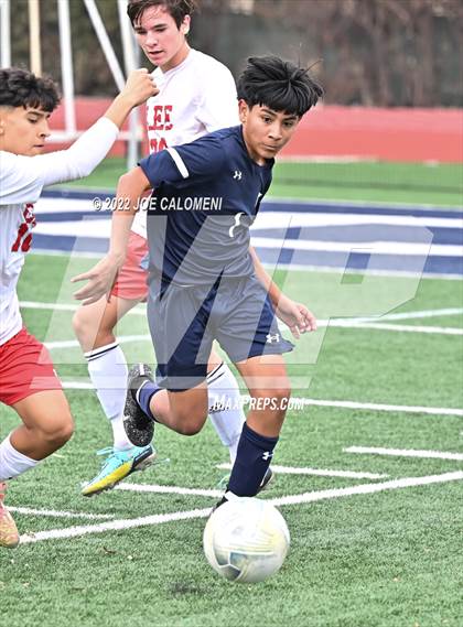 Thumbnail 3 in Lee @ Central Catholic photogallery.